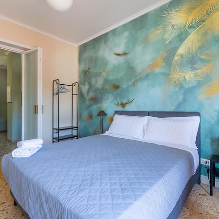 Casa Preziosa In Metro Piramide Appartement Rome Buitenkant foto